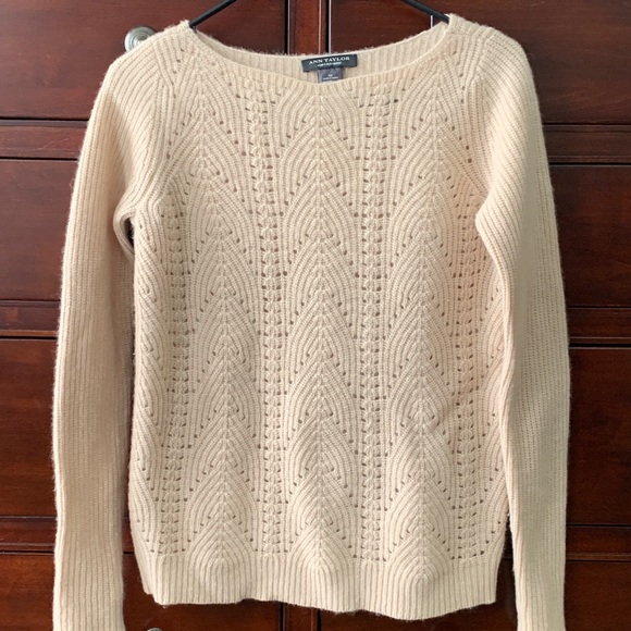 Ann Taylor sweater - Picture 3 of 6